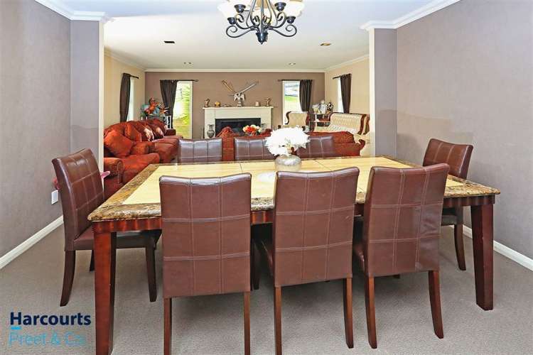 15 Kenley Heights Flat Bush_12