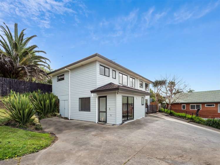 37 Poike Road Hairini_23