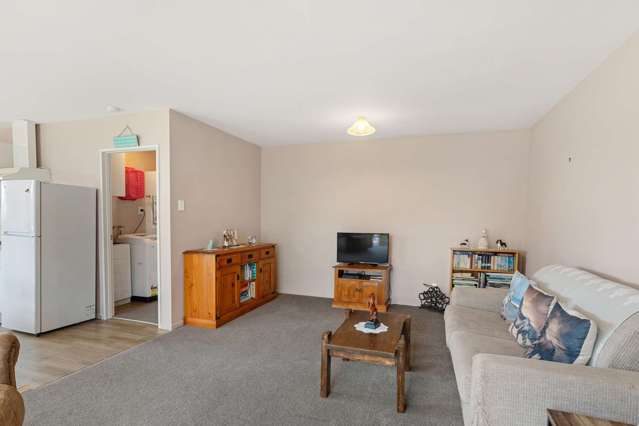 1/26 Hayton Road Wigram_4