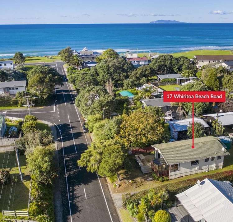17 Whiritoa Beach Road Whiritoa_1