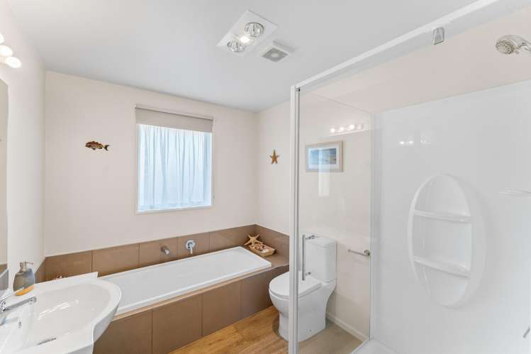 14A Ernest Place Brightwater_14
