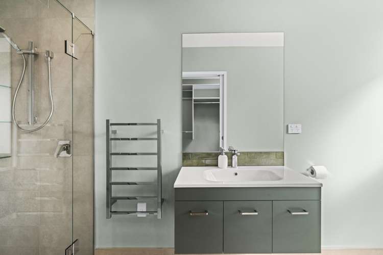 11 Tutira Place Poraiti_16