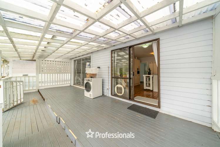 116 Coast Road Wainuiomata_10