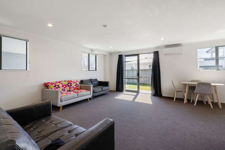2/30 Beatty Street_5