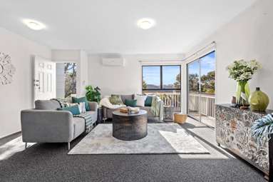 2/159A Manuka Road_1