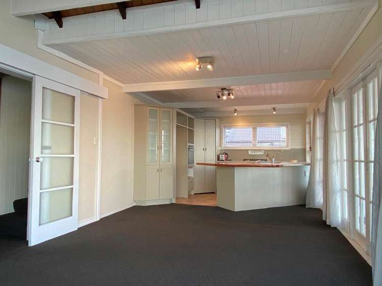 1 Queen Street Northcote Point_17