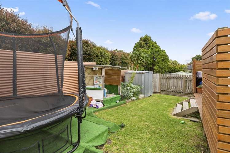 8 Croydon Road New Lynn_11