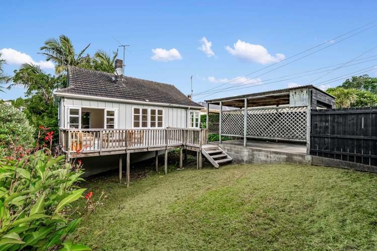 37 Leys Crescent Remuera_10