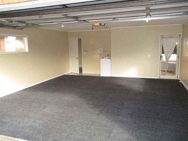 16 The Enclave Totara Heights_18