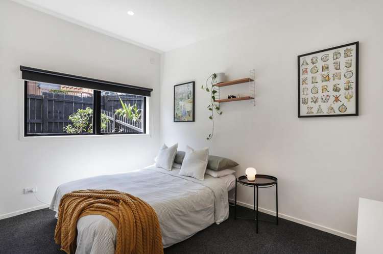 26 Arataki Views Way Glen Eden_14