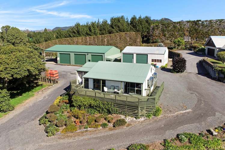 80 Capamagian Drive Waihi Beach_4