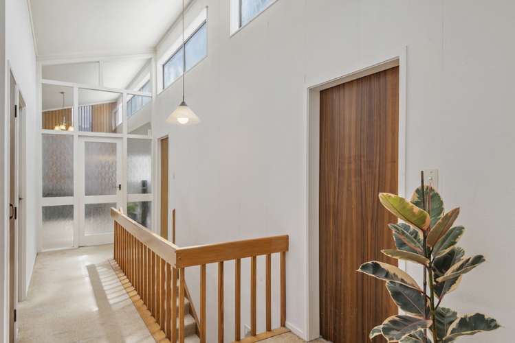 25 Coromandel Crescent Mairangi Bay_18