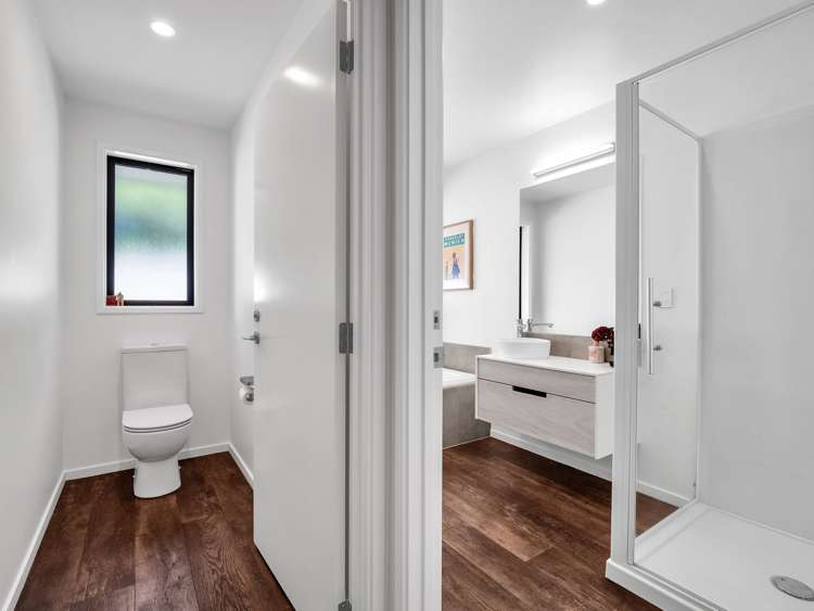 98 Sunline Avenue Lincoln_22