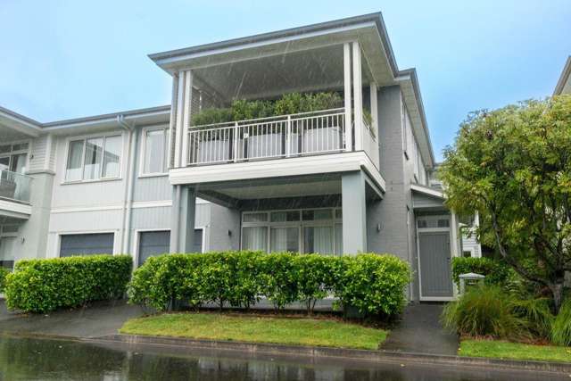 High End Apartment in the Heart of Orewa