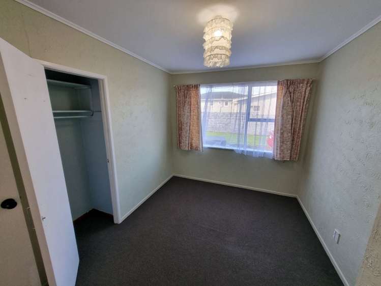 52 Hobart Crescent Wattle Downs_10