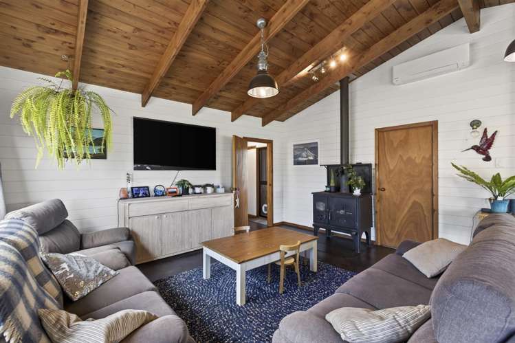 438 Alfred Road Egmont Village_12