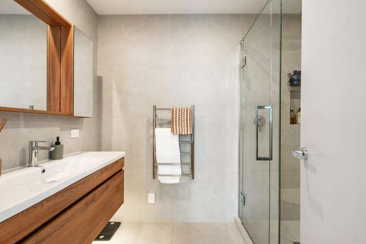 2D Grant Street Mount Albert_9