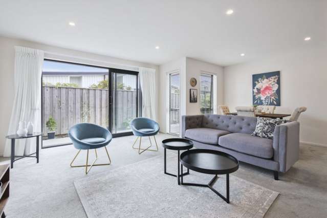 15 Grey View Grove Rangiora_1