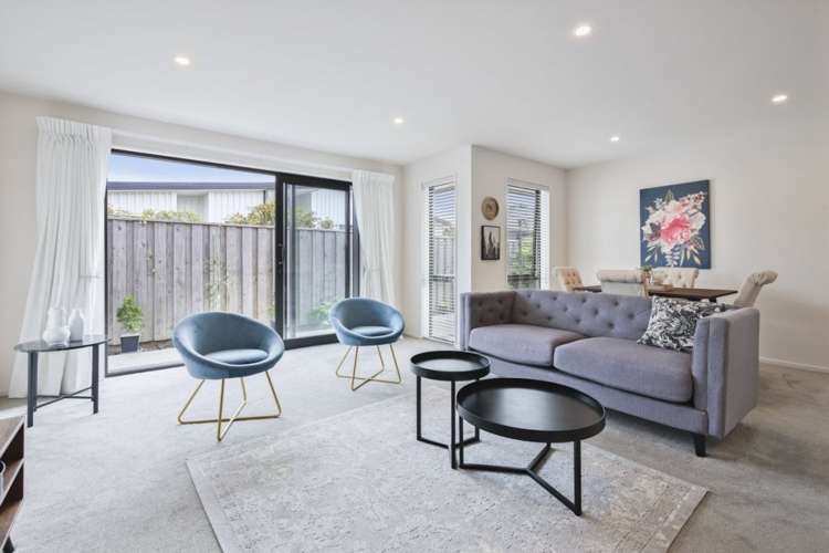 15 Grey View Grove Rangiora_1