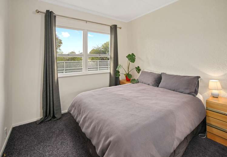 12 Polstead Road Stoke_10