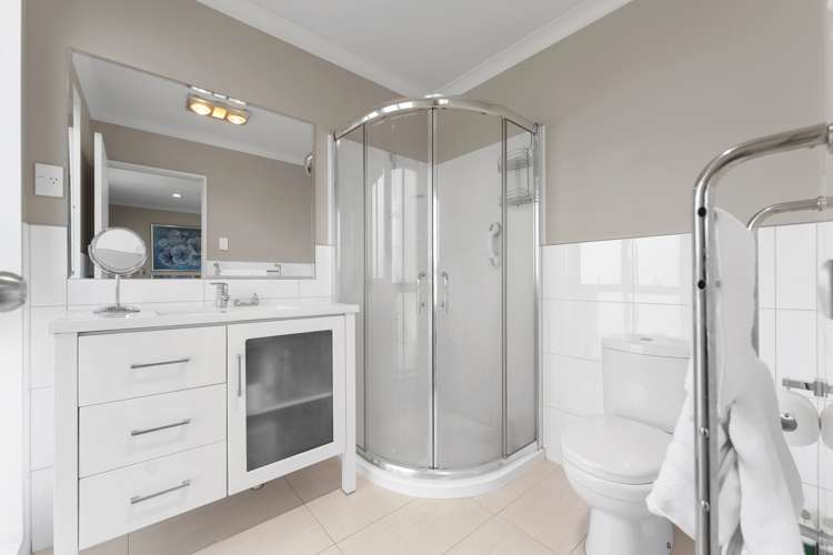 24 Kuaka Drive Takanini_9