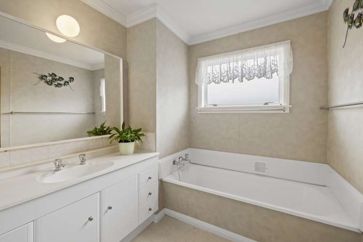 410 Devon Street West Lynmouth_10