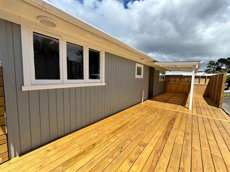 41 Woodlands Crescent Browns Bay_3