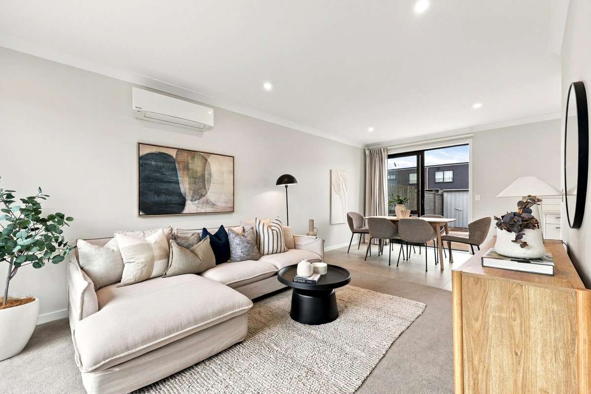 12 Propeller Avenue_0