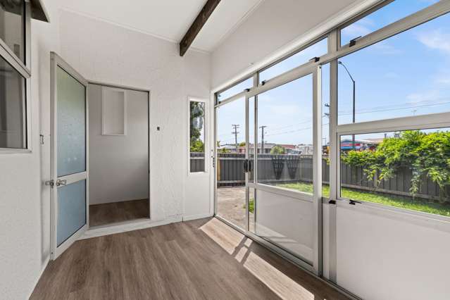 1/85 Meeanee Road Taradale_1