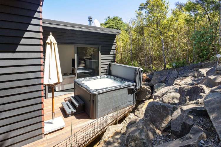 618 Wyuna Bay Road Coromandel_11