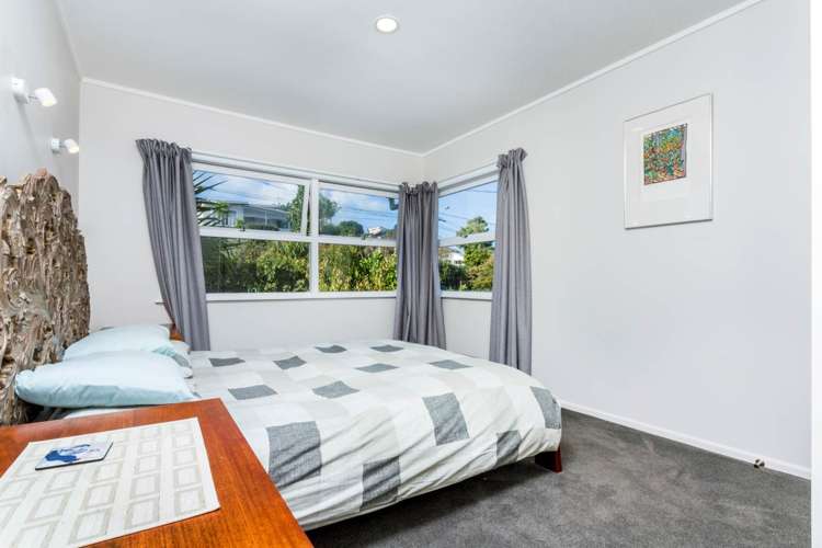 1/498 Beach Road Murrays Bay_15