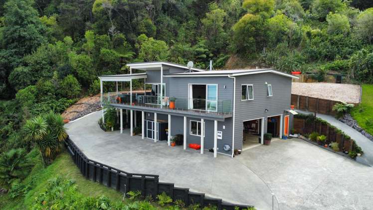 104 Tararu Creek Road_0