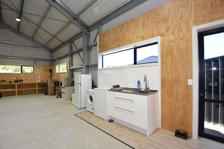 193 Dunns Road Otatara_11