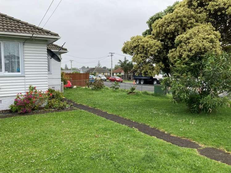 21 Churchill Avenue Manurewa_9