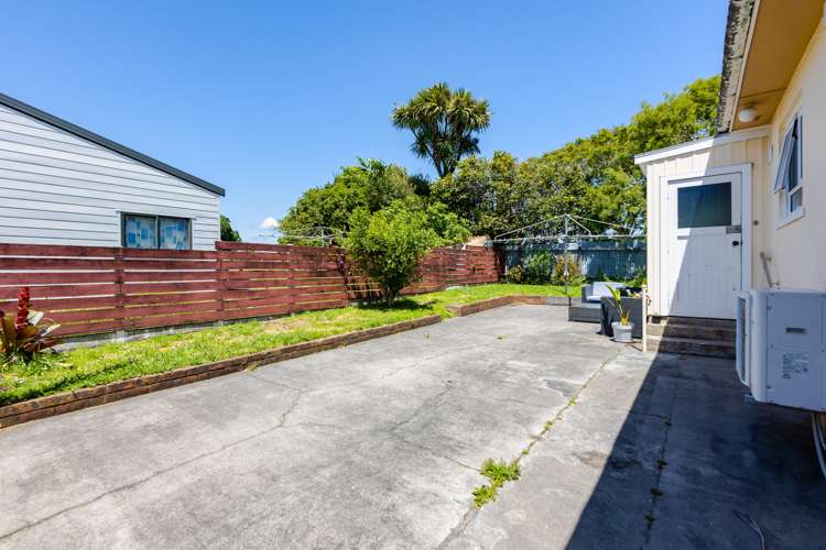 205 South Road Spotswood_21