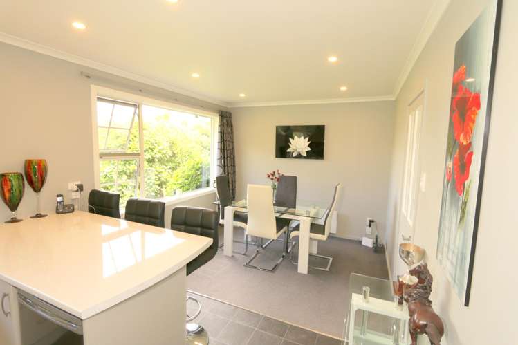 121 Grant Road_3