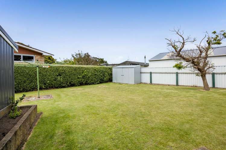 5 Climie Crescent Hawera_19