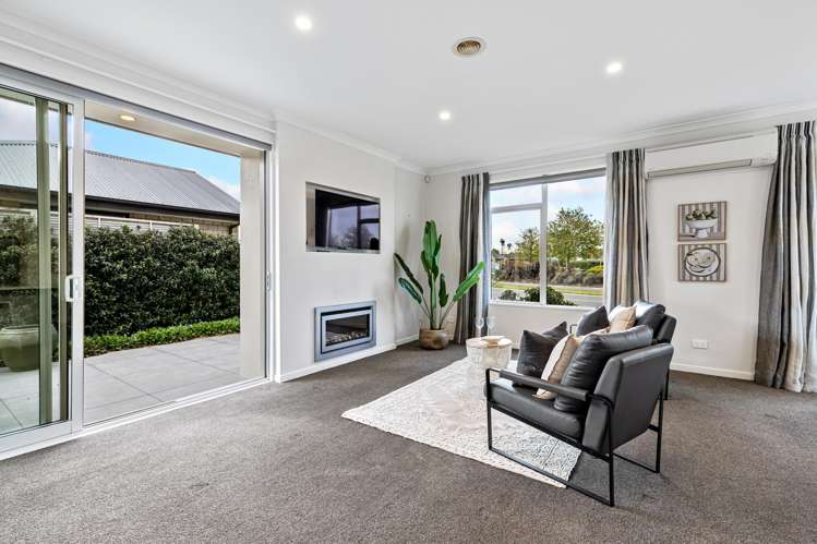 4 William Hyde Place Darfield_8