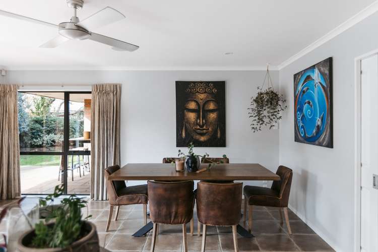 14 Lochay Place Pyes Pa_10