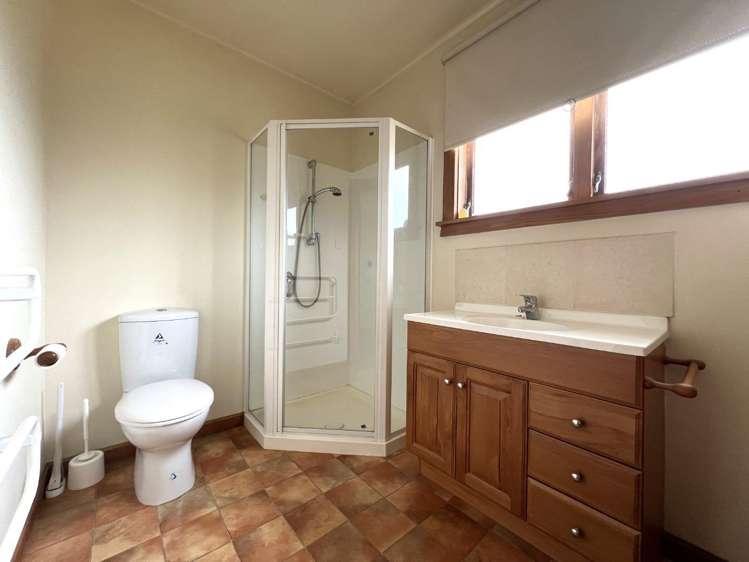 13 Kinross Street Blenheim Central_7