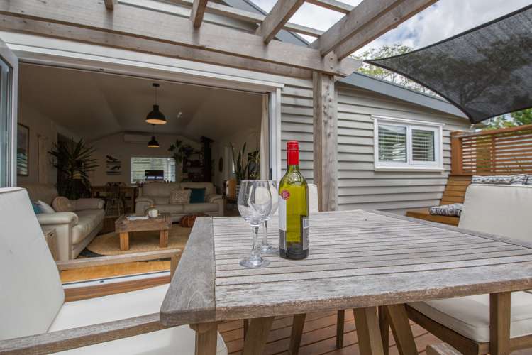 10 High Street Sefton_22