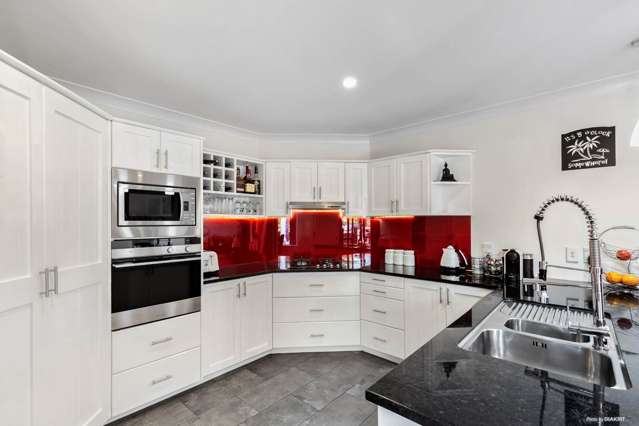 25 Trossach Place Wattle Downs_2