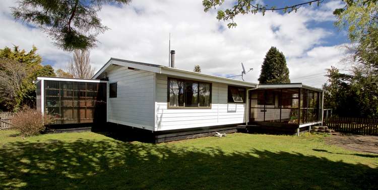 32 Old Station Road Ohakune_1