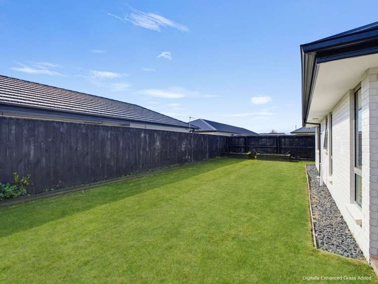 13 Zinnia Way Wigram_27