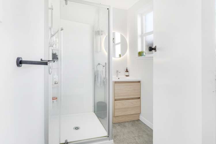 6 Graham Street Hamilton East_12