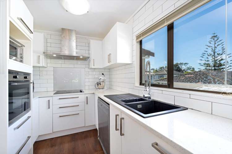 2/6 Orton Street Glenfield_7
