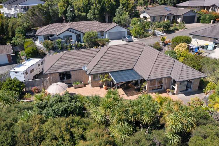 5 Fendalton Place Hatfields Beach_23