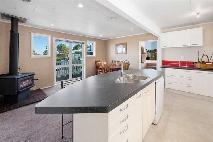 42 Wharenui Road Owhata_5