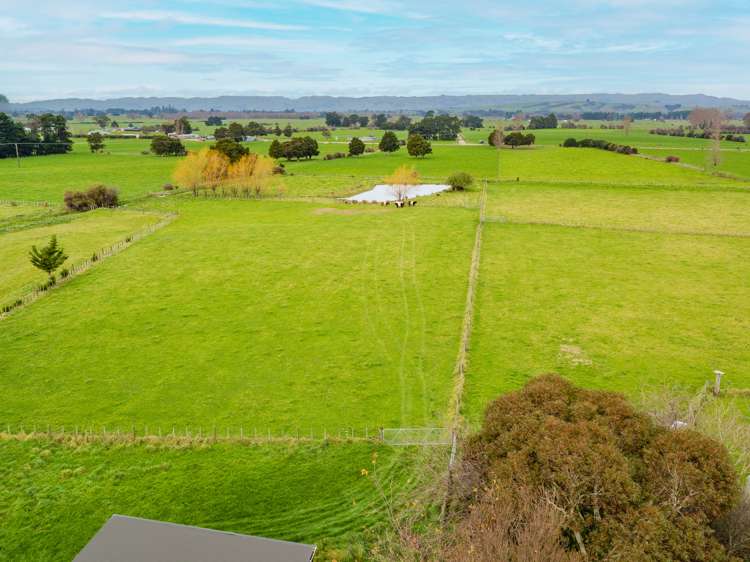 3236 State Highway 2 Carterton_19