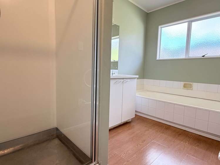 2/67 Stredwick Drive Torbay_8